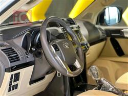 تۆیۆتا لاندكروزر پرادۆ